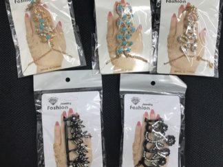 Anillo con Cadena a la Muñeca