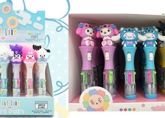 Bolígrafo SANRIO de 4 colores con Linternita