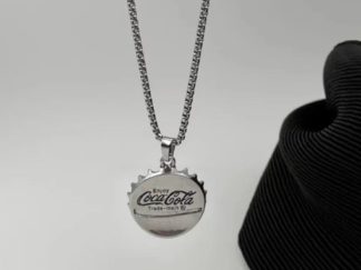 Collar de Acero 60cm con Dije Tapita Coca Cola