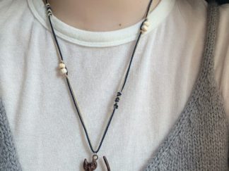 Collar de Hilo con Dije de Gato con Campanita