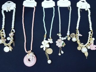 Collar de Perlitas Fantasías con Dije