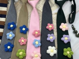 Corbata con Flores de Lana