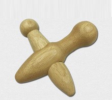Masajeador de Madera Cruz