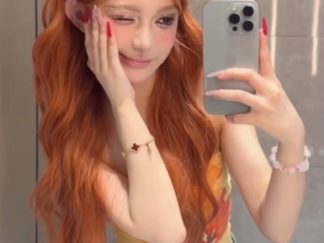 Peluca Anaranjada con Rulos 70cm