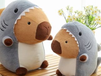 Peluche Capybara Tiburón 35cm