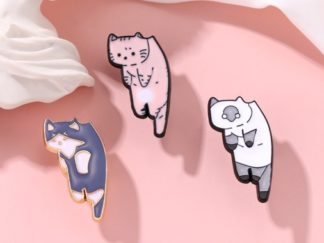 Pin Gato Colgado