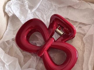 Pinza Tiburón Moño Rojo