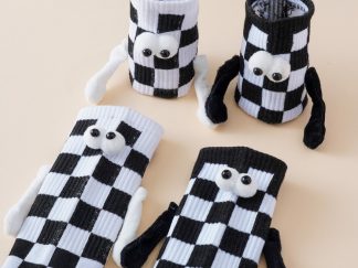 Medias Cortas con Imán y Ojitos A Cuadrilles de Blanco y Negro