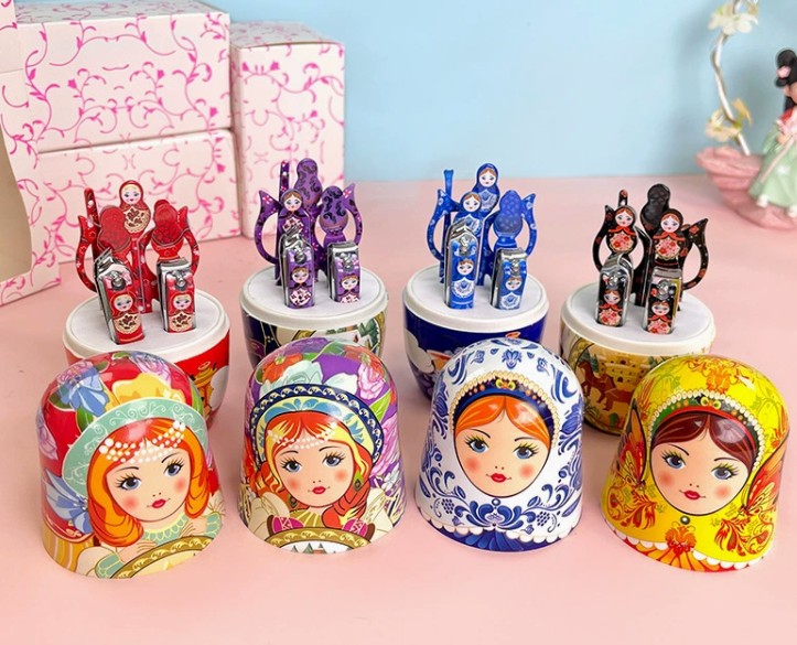 Kit para Manicura Muñeca Rusa 6pcs